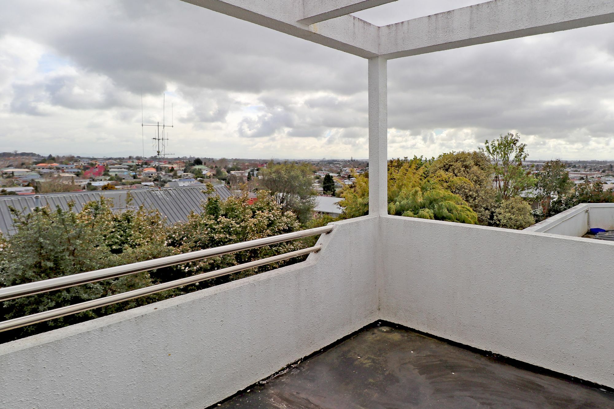 Family Home In Western Heights Hamilton Esterno foto